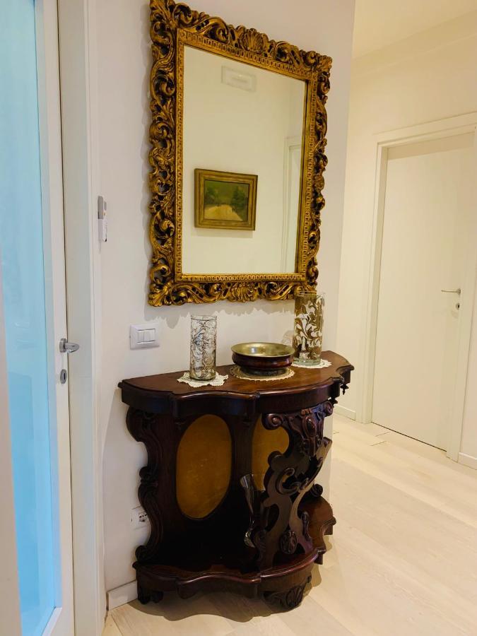 Palmira House - Delizioso Bilocale For Two Apartment Terni Ngoại thất bức ảnh
